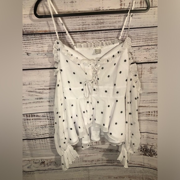 VENUS White Polka Dot Top - Picture 10 of 12